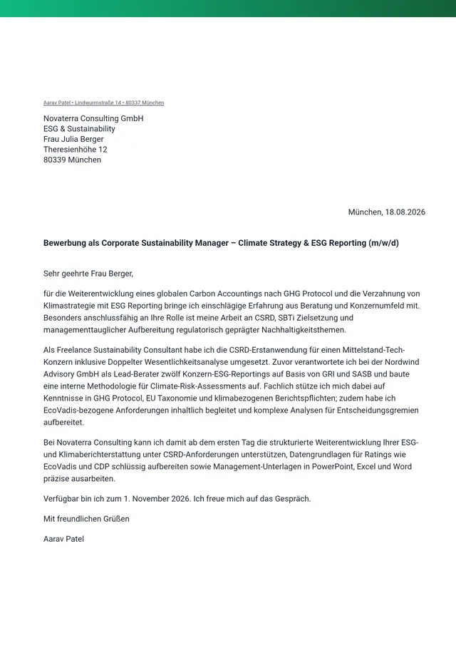 Ausschnitt eines Anschreibens im selben Template „Akzent-Leiste Grün“: dieselbe grüne Akzent-Leiste, Empfängerblock, rechtsbündiges Datum und fetter Betreff